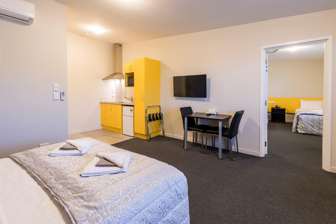 C-Motel Κράισττσερτς Εξωτερικό φωτογραφία