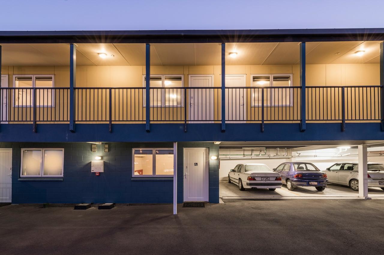 C-Motel Κράισττσερτς Εξωτερικό φωτογραφία