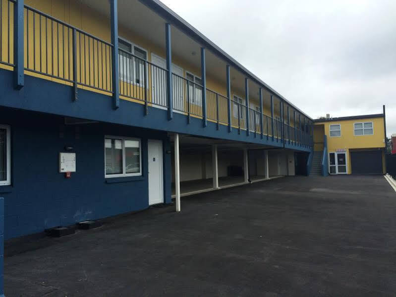 C-Motel Κράισττσερτς Εξωτερικό φωτογραφία